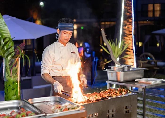 Courtyard By Marriott Hotel 5*