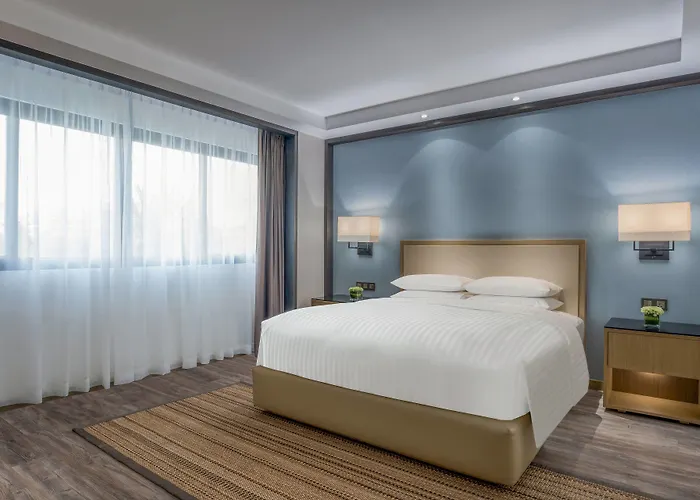 Courtyard By Marriott Hotel 5*