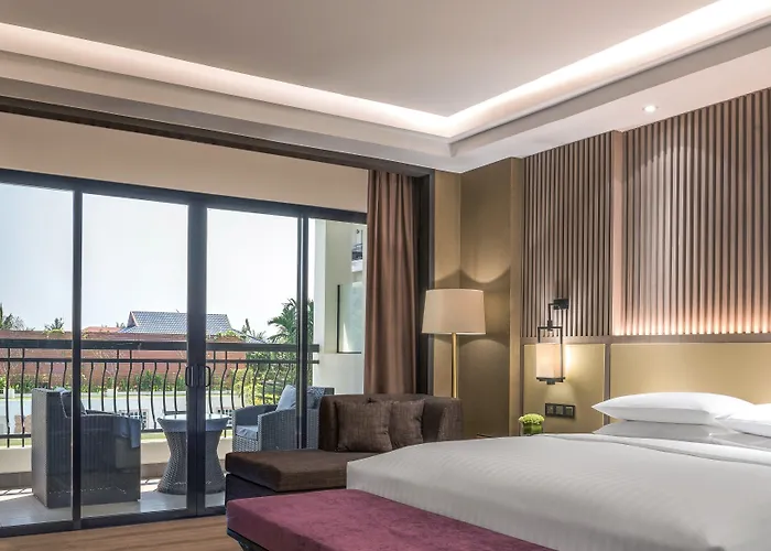 Courtyard By Marriott Hotel 5*