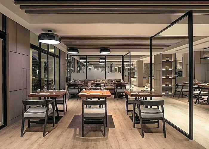 Hotel Courtyard By Marriott