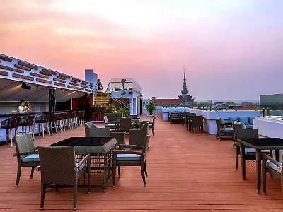 Courtyard By Marriott
